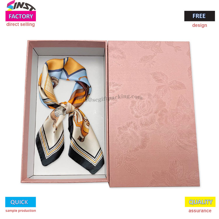 Pink Sky Cover Silk Scarf Gift Box: een gevoel van ceremonie aan het hart toevoegen